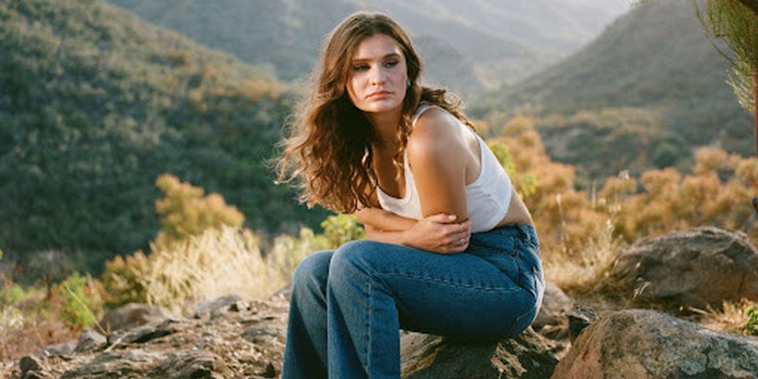 Chloe Wilder Releases New Single 'House By The Water'  Image