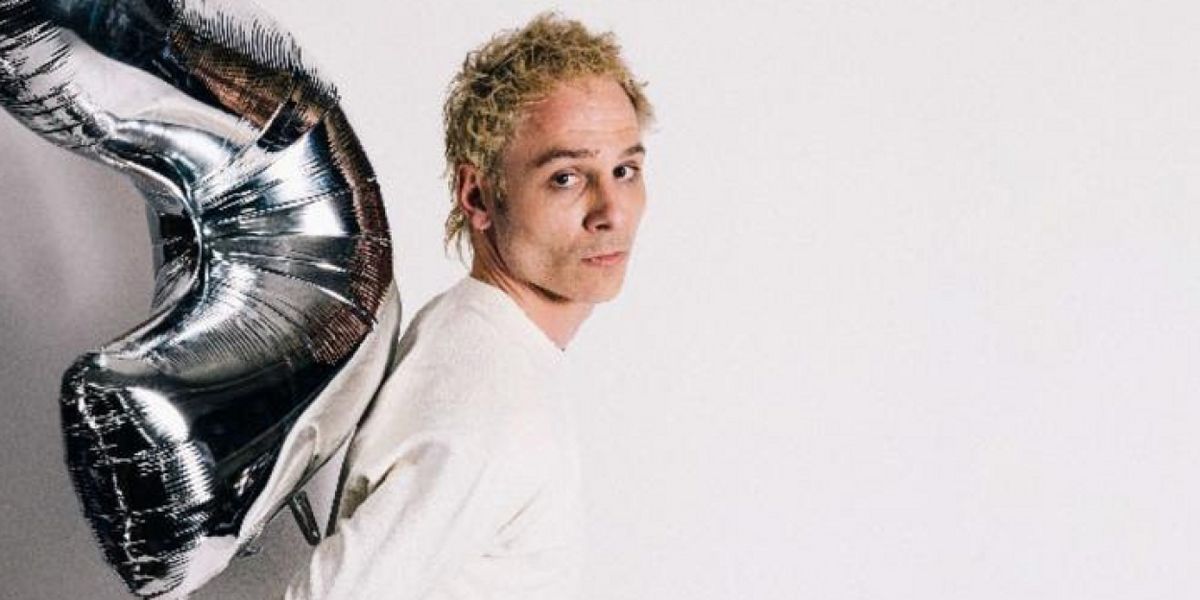 Sam Himself Announces Second Album 'Never Let Me Go'
