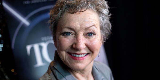 Meet the 2022 Tony Nominees: POTUS' Julie White