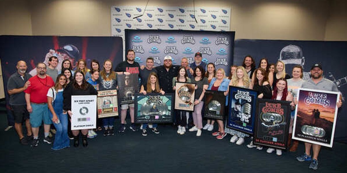 Luke Combs Sends Fan-Voted Single 'Love You Anyway' to Country Radio in Unprecedented Move
