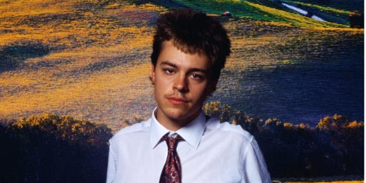 Christian Leave Announces New EP & Shares 'Pull' Single