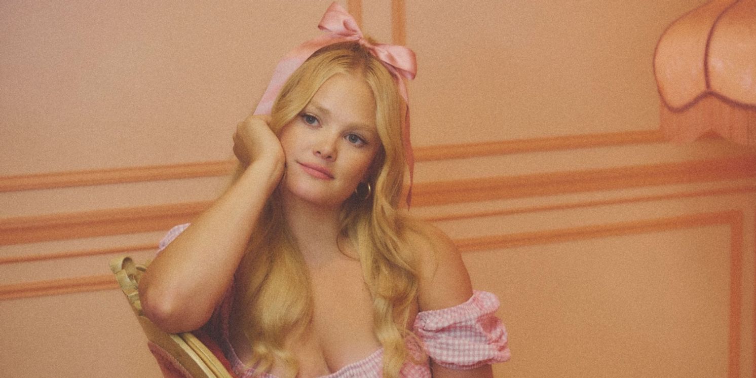 Hailey Whitters Drops All-New Apple Music Session  Image