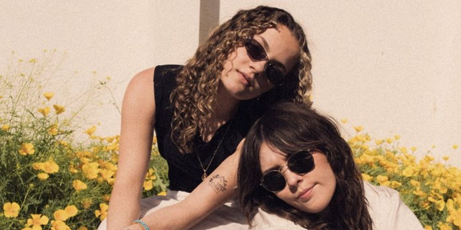 Izzy Mahoubi Covers 'Big Yellow Taxi' With Sydney Sprague  Image