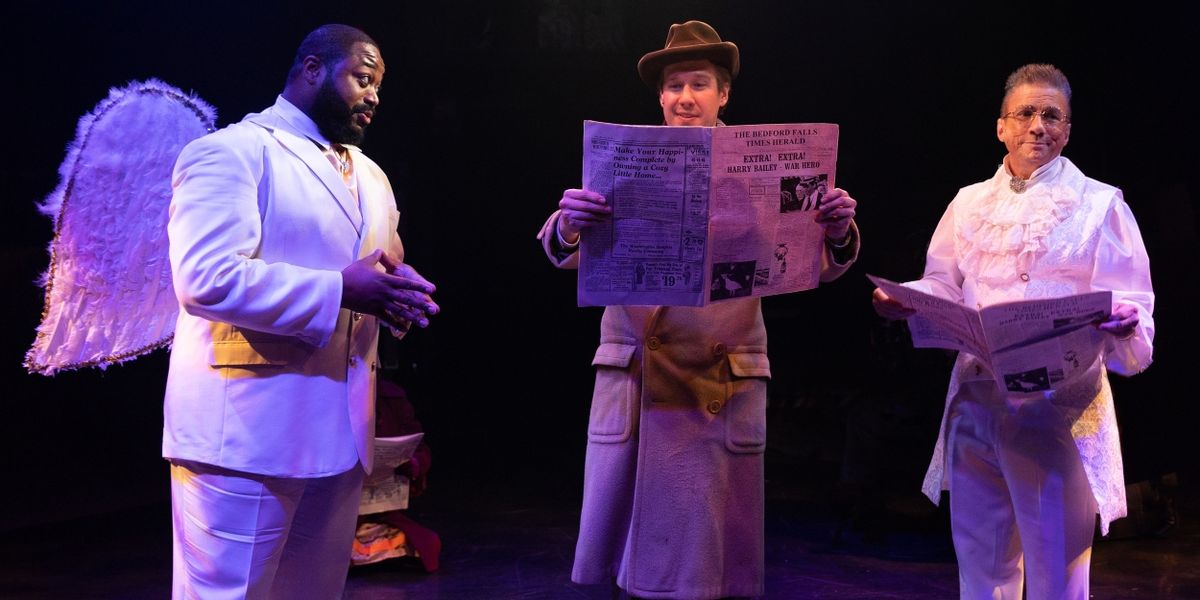 Review: Heartwarming Sentiment and Exceptional Performances Prove IT'S A WONDERFUL LIFE at Toby's Dinner Theater