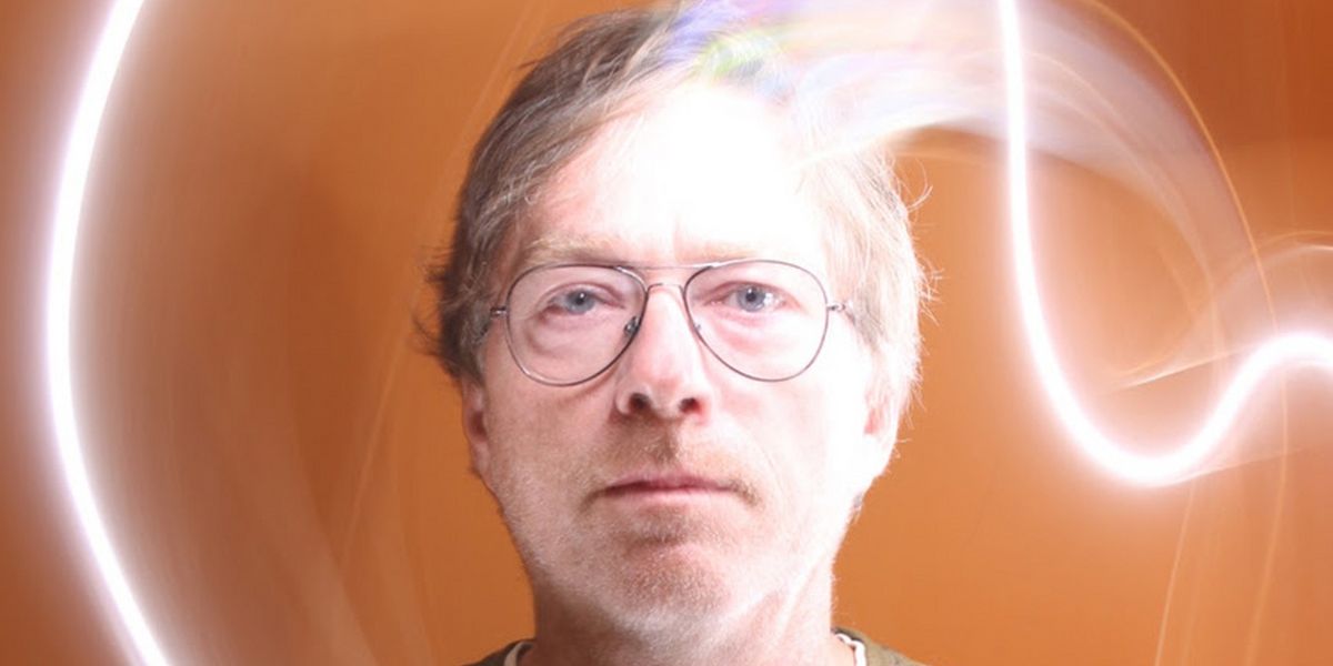 SHINER Frontman Allen Epley to Release Debut Solo Album 'Everything'