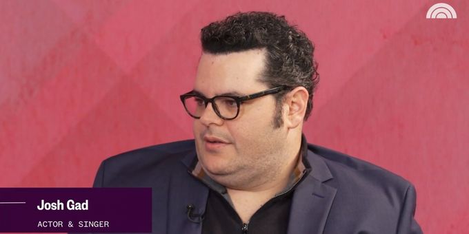 VIDEO: Josh Gad Shares His Reading Tradition With TODAY SHOW