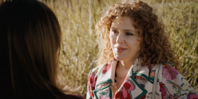 VIDEO: Bernadette Peters Returns to ZOEY'S EXTRAORDINARY PLAYLIST
