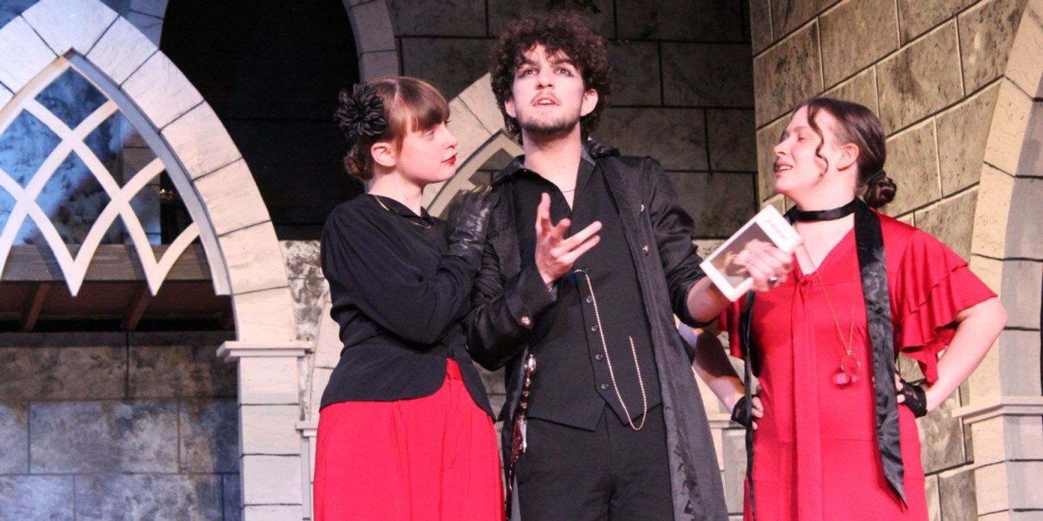 Review: WILLIAM SHAKESPEARE'S HAMLET at TWIN LAKES PLAYHOUSE  Image