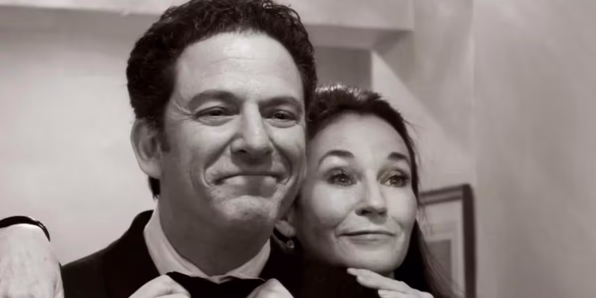 Review: JOHN PIZZARELLI & JESSICA MOLASKEY: EAST SIDE AFTER DARK Lights Up the Night at Café Carlyle