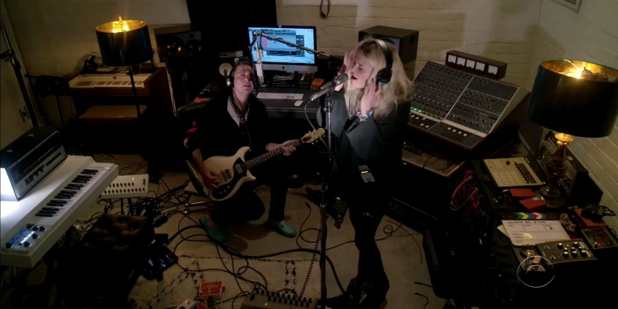 VIDEO: The Kills Perform 'Raise Me' on THE LATE LATE SHOW Video