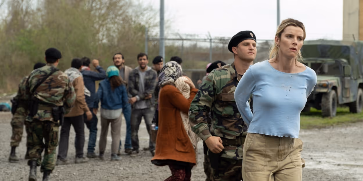 VIDEO: Ike Barinholtz, Betty Gilpin, Emma Roberts and Hilary Swank Star in THE HUNT Video