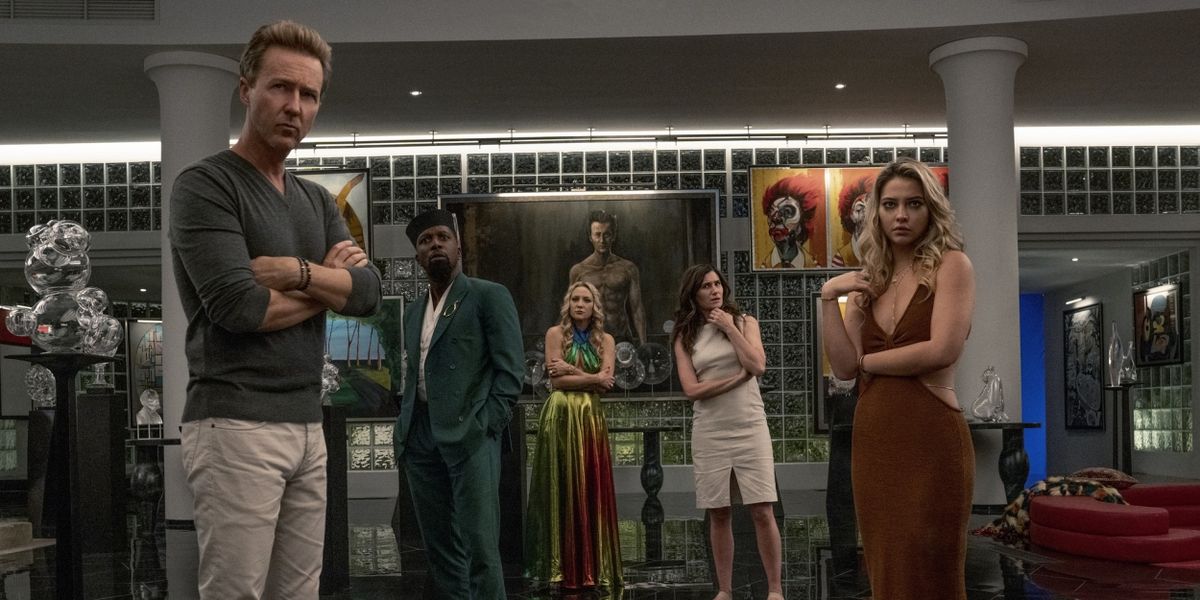 How to Watch GLASS ONION: A KNIVES OUT MYSTERY on Netflix