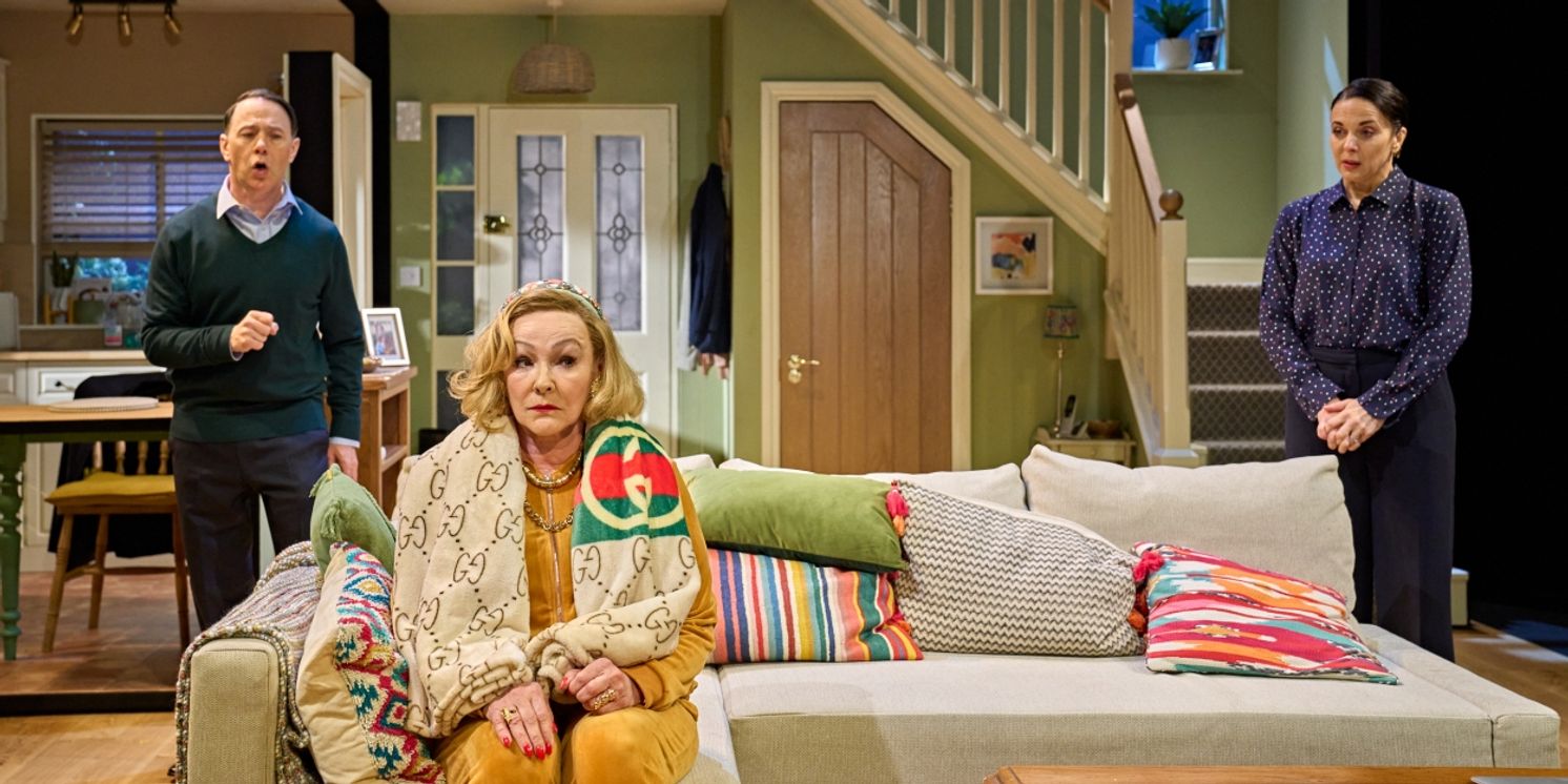 Review: THE UNFRIEND, Criterion Theatre  Image