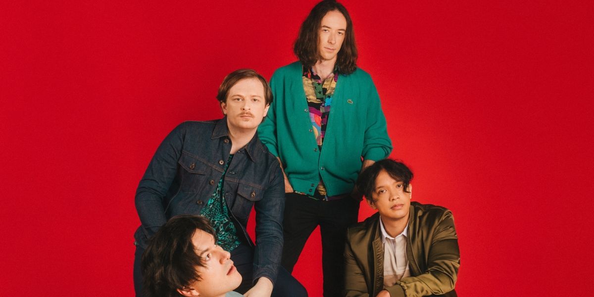 Hotel Mira Share 'Dancing With the Moonlight'
