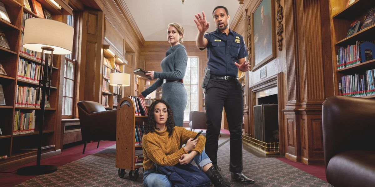 Cast Set for A DISTINCT SOCIETY Midwest Premiere at Writers Theatre