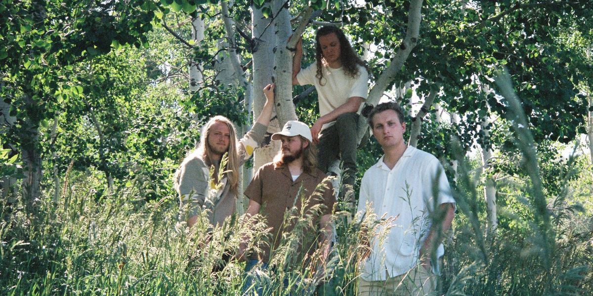 Roseburg Share New Single 'Alice'