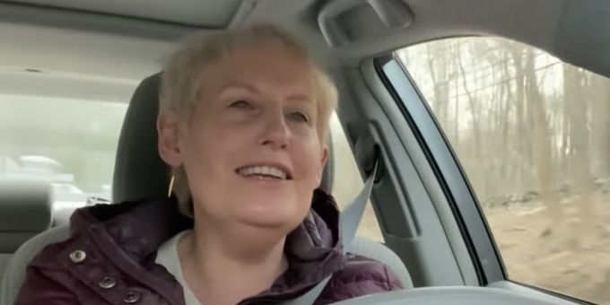 VIDEO: Watch Liz Callaway Sing 'Let it Go' from Her Car