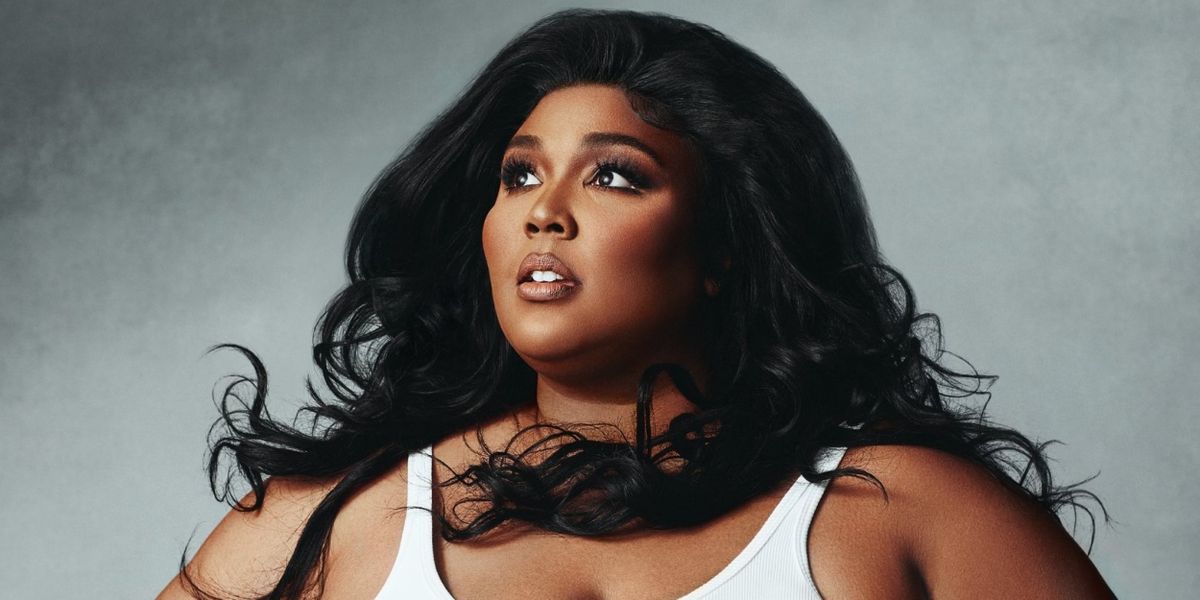 Lizzo to Receive 'The People's Champion' Award at 2022 People's Choice Awards