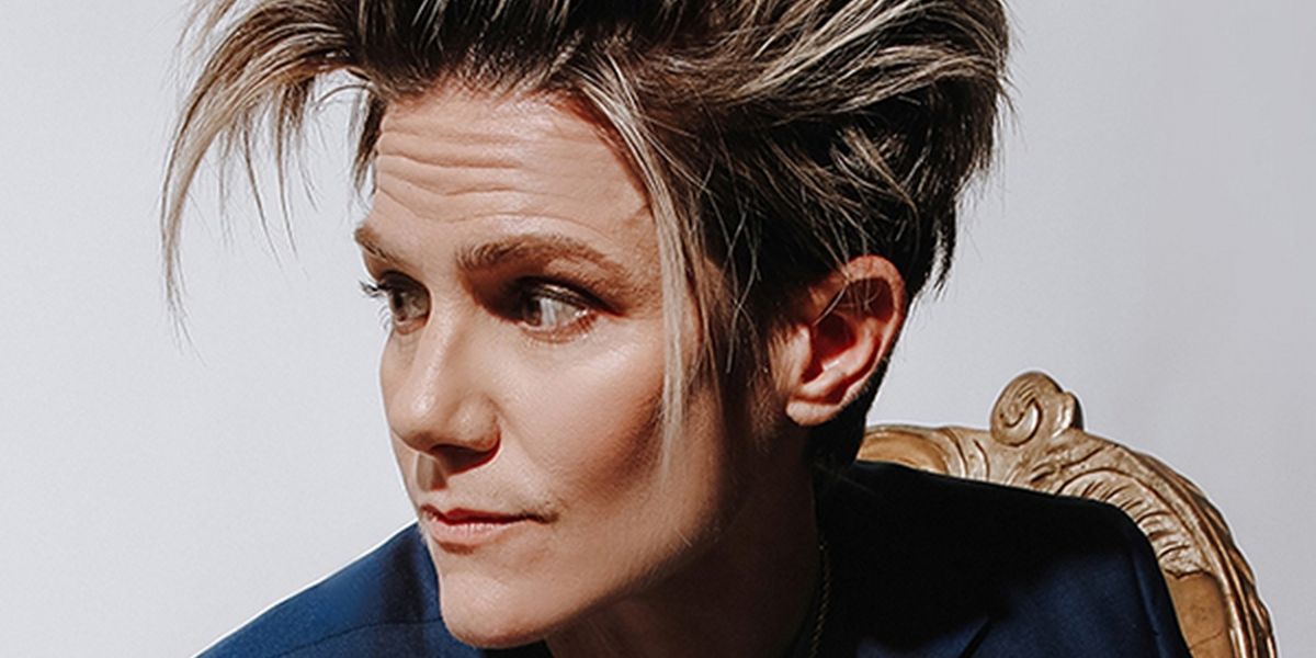 Comedian Cameron Esposito to Perform at The Den Theatre in December