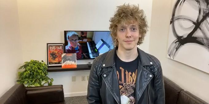 VIDEO: Andrew Polec Sings 'I Would Do Anything For Love' and Holds a Q&A for Fans to Raise Money for The Actors Fund