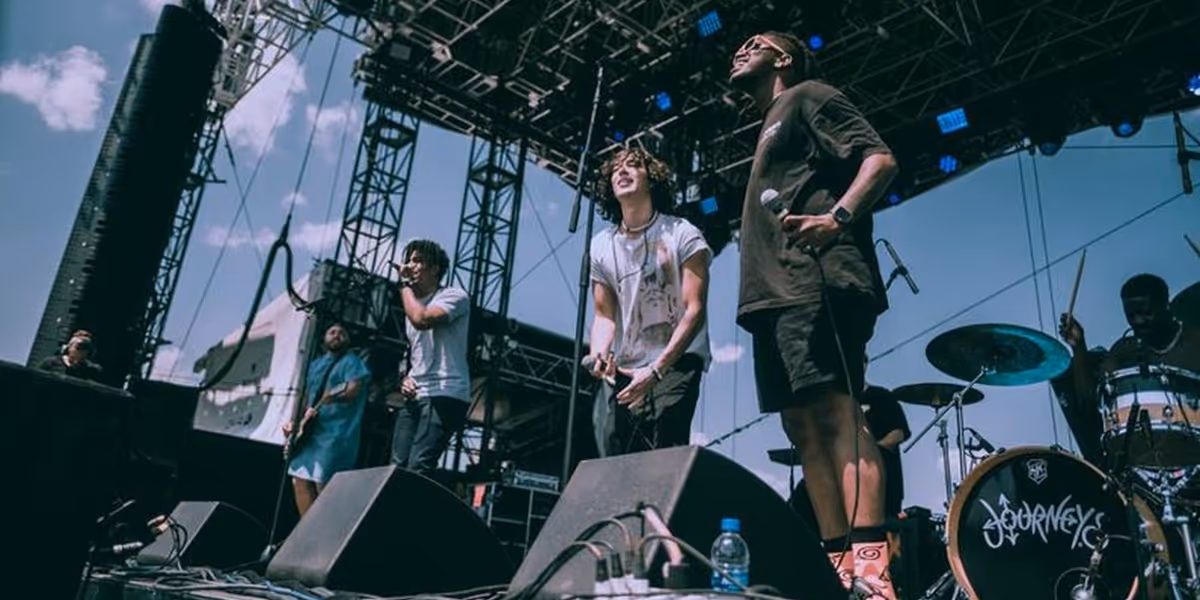 poptropicaslutz! & Magnolia Park Collab On New Single 'catastrophe'