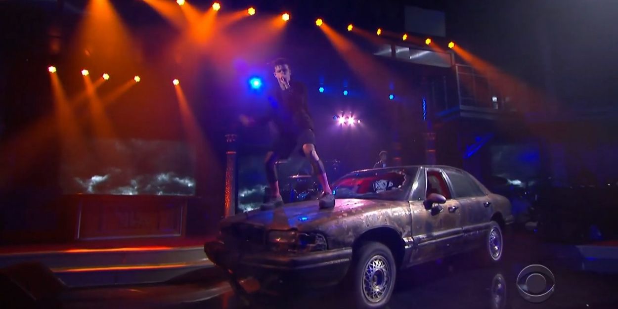 VIDEO: Watch YUNGBLUD & Dan Reynolds Perform 'original me' on THE LATE SHOW WITH… Video