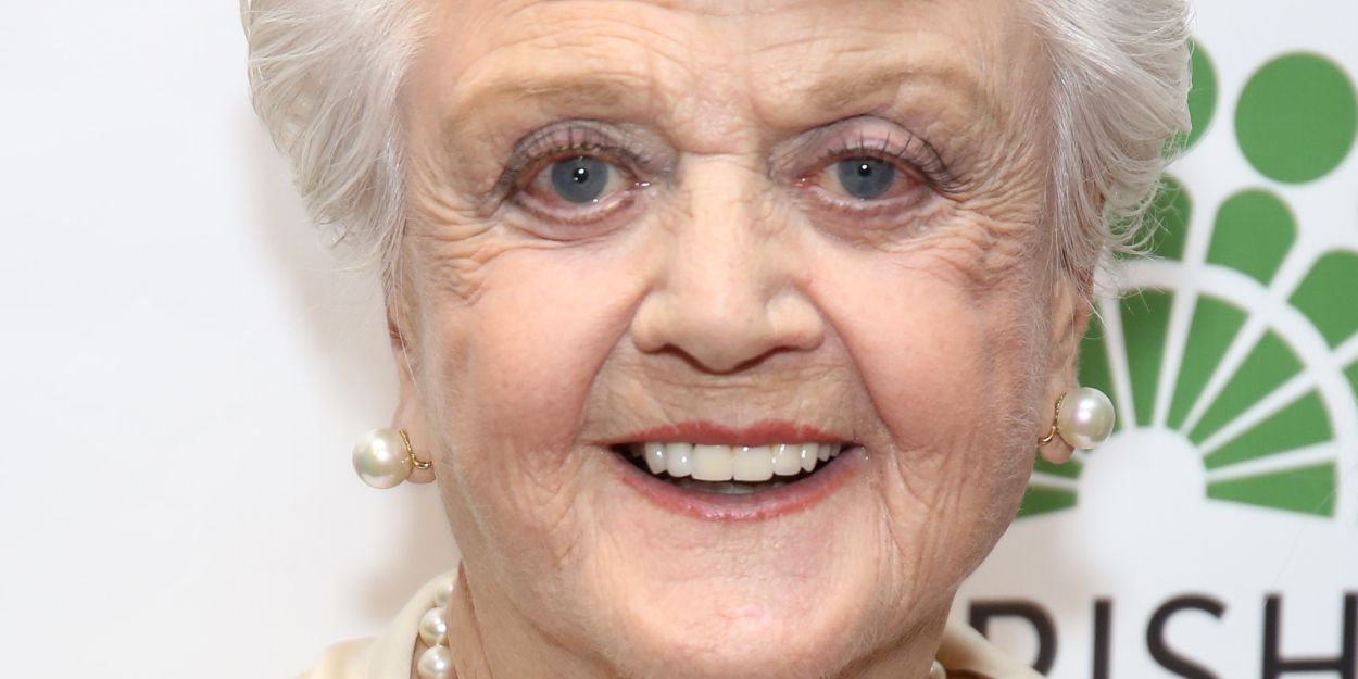 Broadway Theatres to Dim Lights in Memory of Angela Lansbury  Image