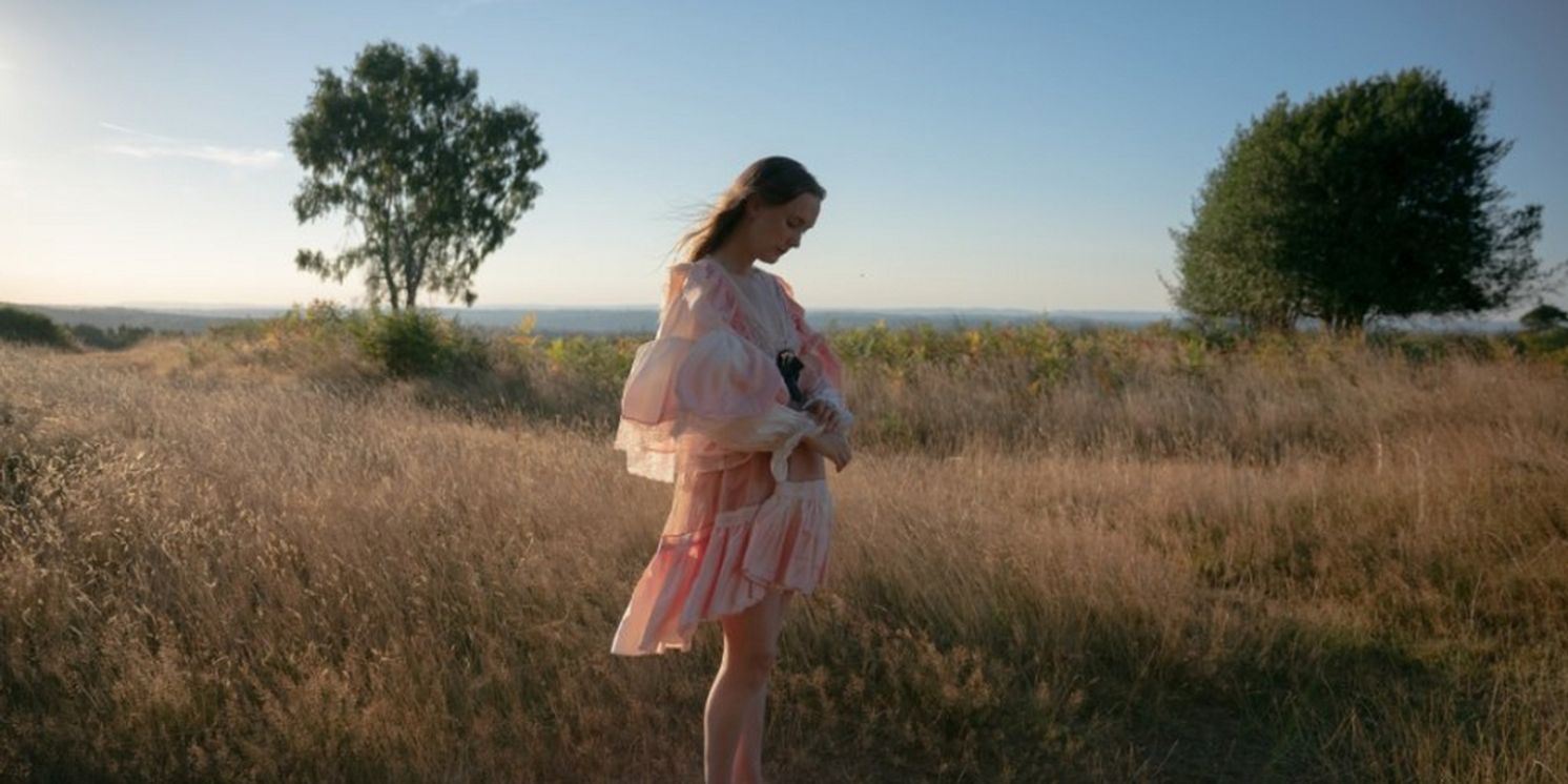 Allie Crow Buckley Shares New Single 'Naked At The Feast'  Image