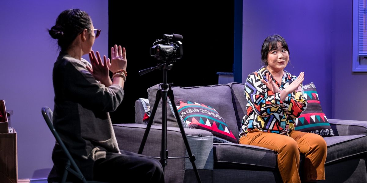 Review: AGAIN at Theater Mu