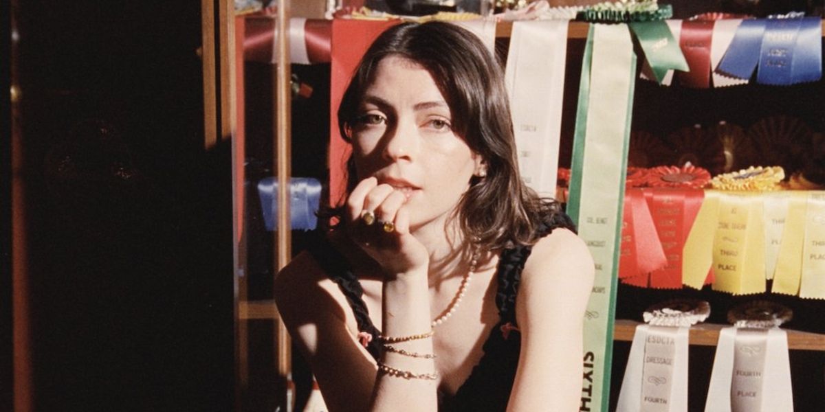 Anna Shoemaker Buries The Past In Scream-Worthy New Track 'I Think I'