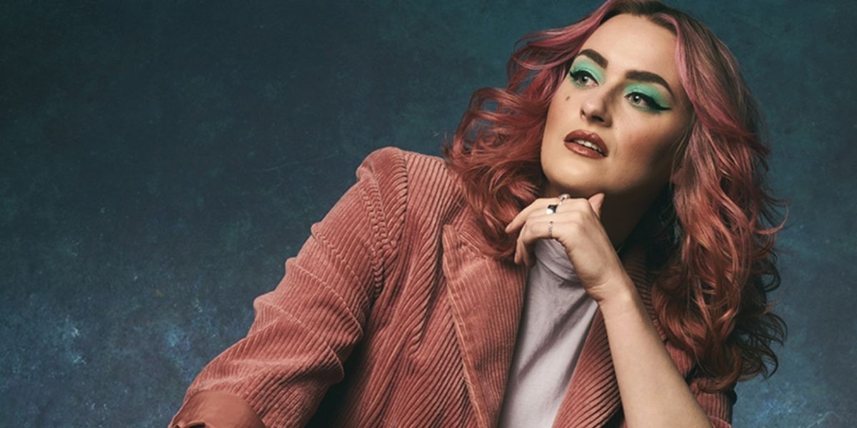 Edinburgh 2022: Review: AMY MATTHEWS: MOREOVER, THE MOON, Monkey Barrel Comedy (Carnivore)