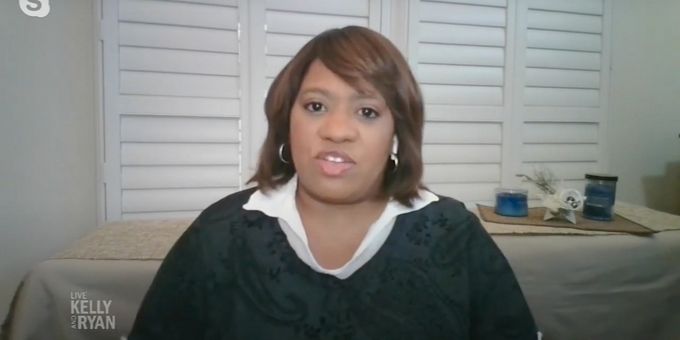 VIDEO: Chandra Wilson Chats About Her Broadway Roots on LIVE WITH KELLY AND RYAN