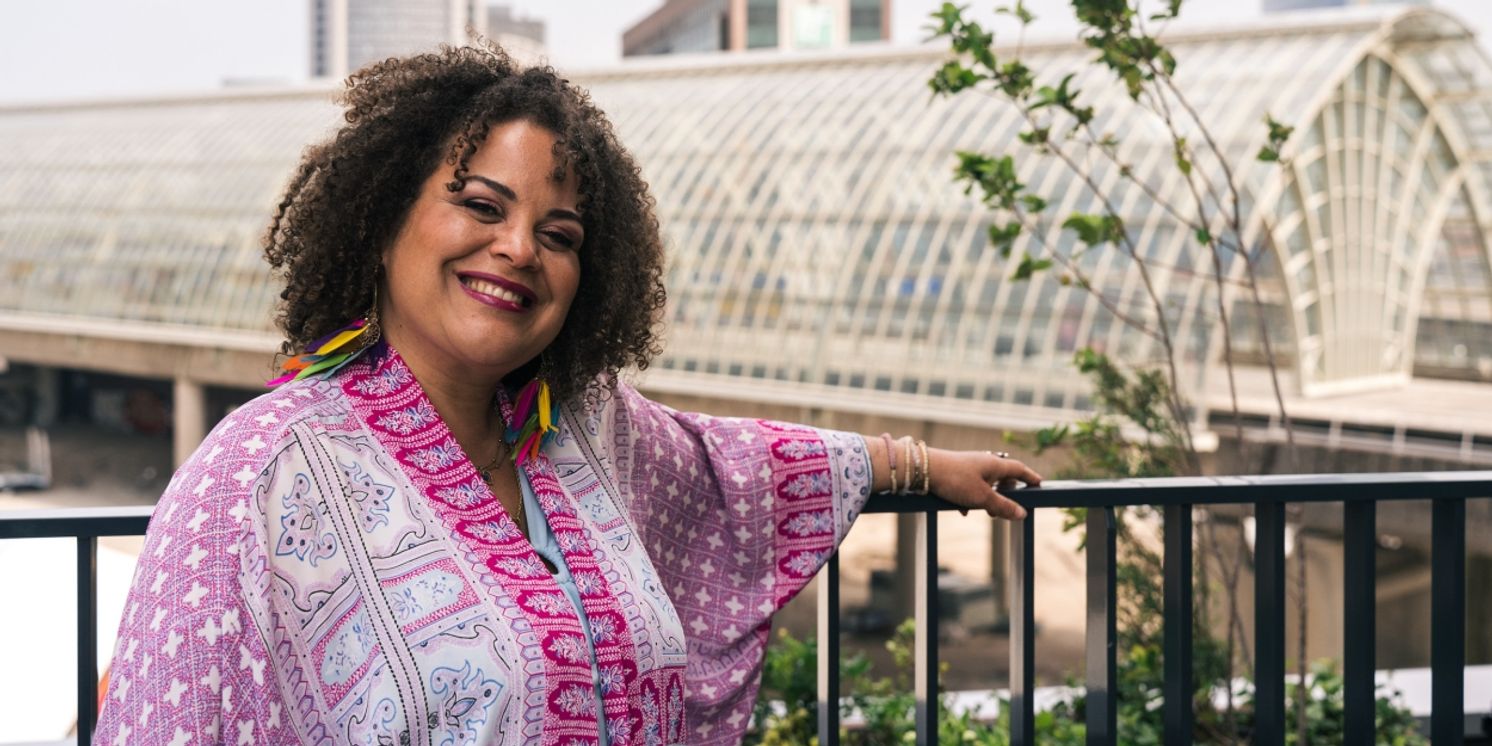 Feature: JEANNINE LA ROSE SPEELT HOOFDROL IN AMSTERDAMSE WALKING MOVIE!  Image