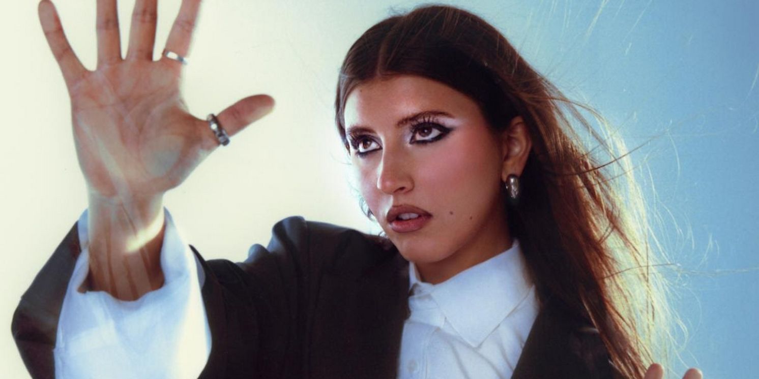 Lindsey Lomis Drops New Single 'Bad News / Good News'  Image