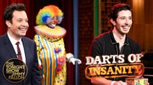 Contestants Battle It Out in Wild Darts Game for $100 on THE TONIGHT SHOW