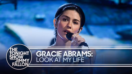 Gracie Abrams Performs LOOK AT MY LIFE on THE TONIGHT SHOW Photo