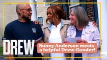 Sunny Anderson Meets Grocery Store Employee Hailed as a Good Samaritan