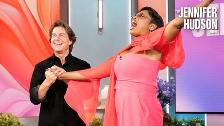 Tom Cruise Asks Jennifer Hudson to Sing During JHUD SHOW Appearance Photo