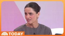 Amanda Peet Opens Up On Breast Cancer Journey And Loss Of Both Parents