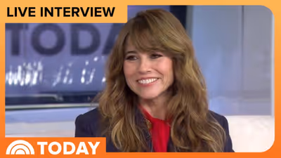 Linda Cardellini Describes 'Blood and Gore' and Story in CRYSTAL LAKE