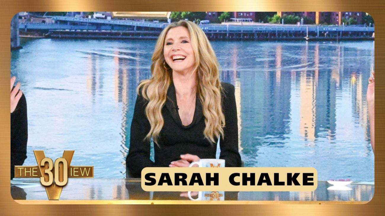 Sarah Chalke Talks SCRUBS Revival Plans On THE VIEW Video