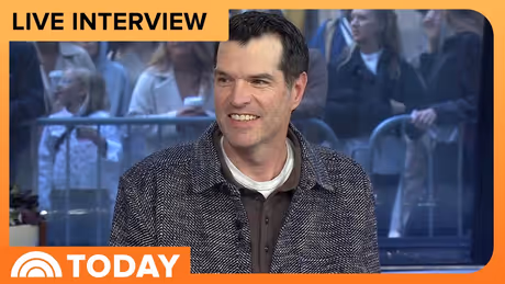 Timothy Simons on Sasha's Dating Storyline in NOBODY WANTS THIS S3 Photo