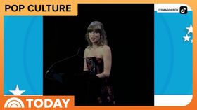 Taylor Swift Becomes Youngest Nashville Songwriters Hall of Fame Inductee