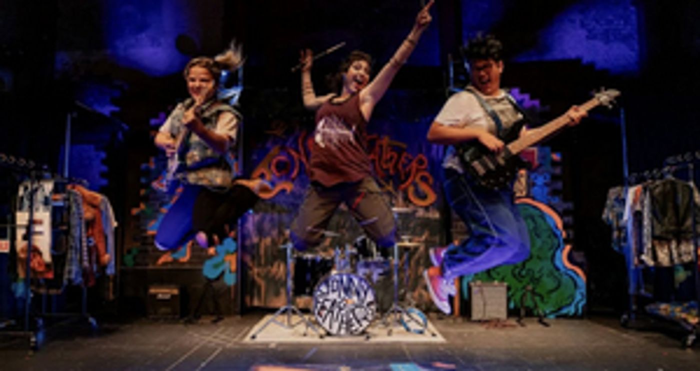 JONNY FEATHERS THE ROCK AND ROLL PIGEON Comes To Riverside Studios This Christmas  Image