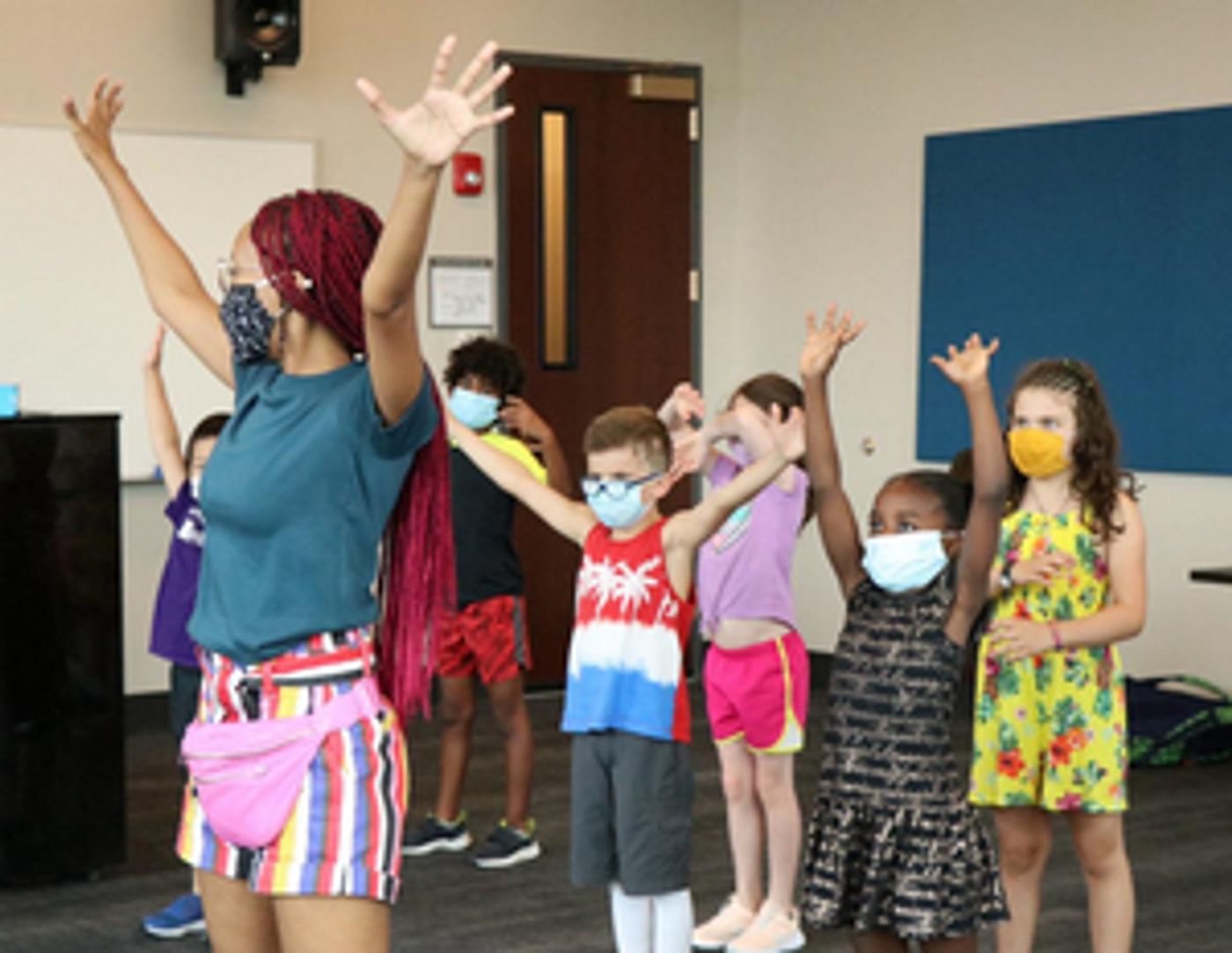 Porchlight Music Theatre's Spring 2023 Youth Classes Open For Registration November 14  Image