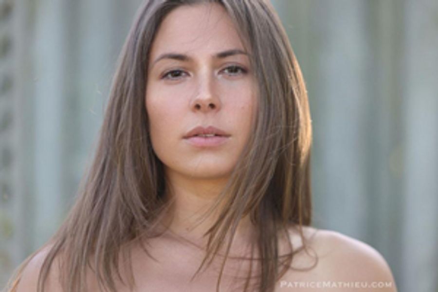 Banff Centre Announces Daina Ashbee as Recipient Of The 2022 Clifford E. Lee Award Image