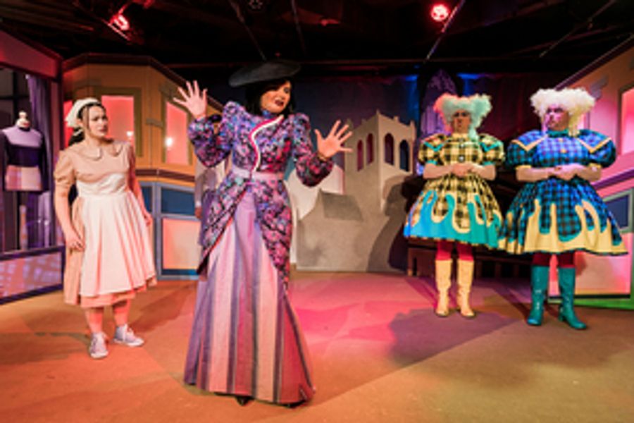 Review: CINDERELLA, The Art Department, Paisley Image