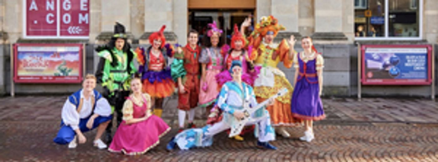 Panto Pay It Forwards Fundraising Target Hit at Corn Exchange Newbury  Image