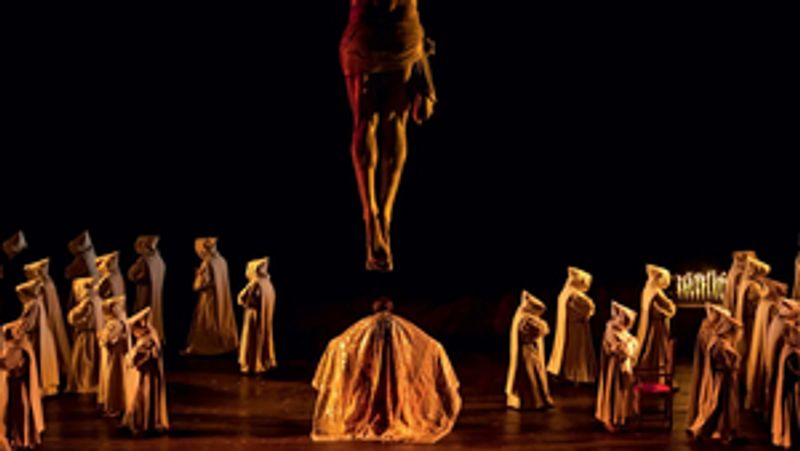 LA FORZA DEL DESTINO is Now Playing at Opera National de Paris Image
