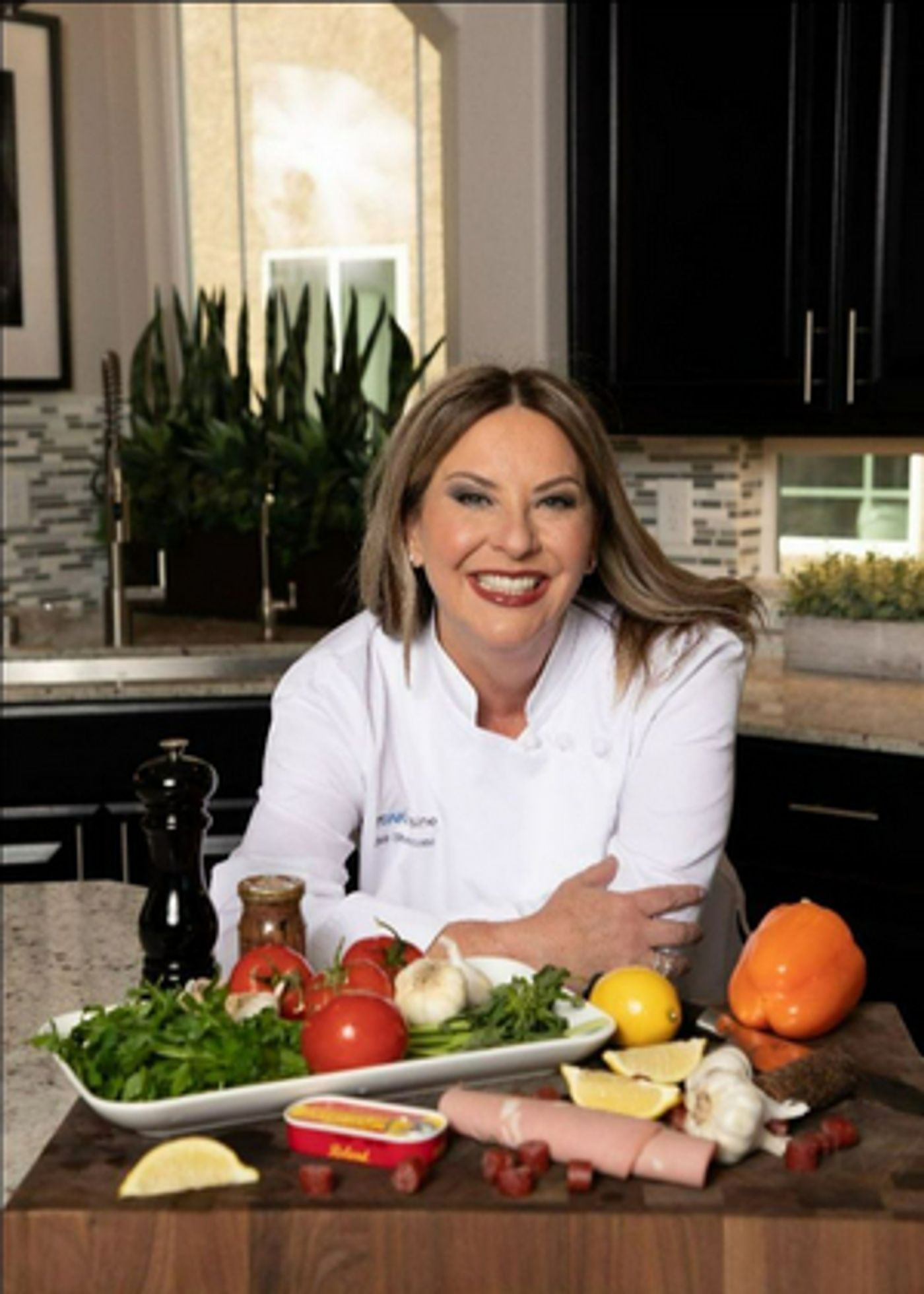 Celebrity Chef Alicia Shevetone and Pop Star Tiffany Bring AN EVENING WITH TIFFANY To Las Vegas  Image
